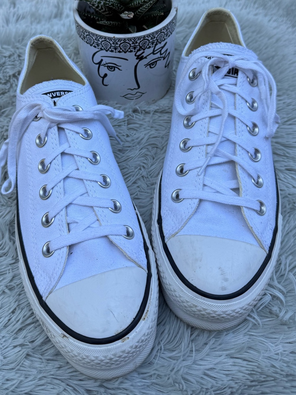 Chuck Taylor All Star Low-Top Platform Sneaker